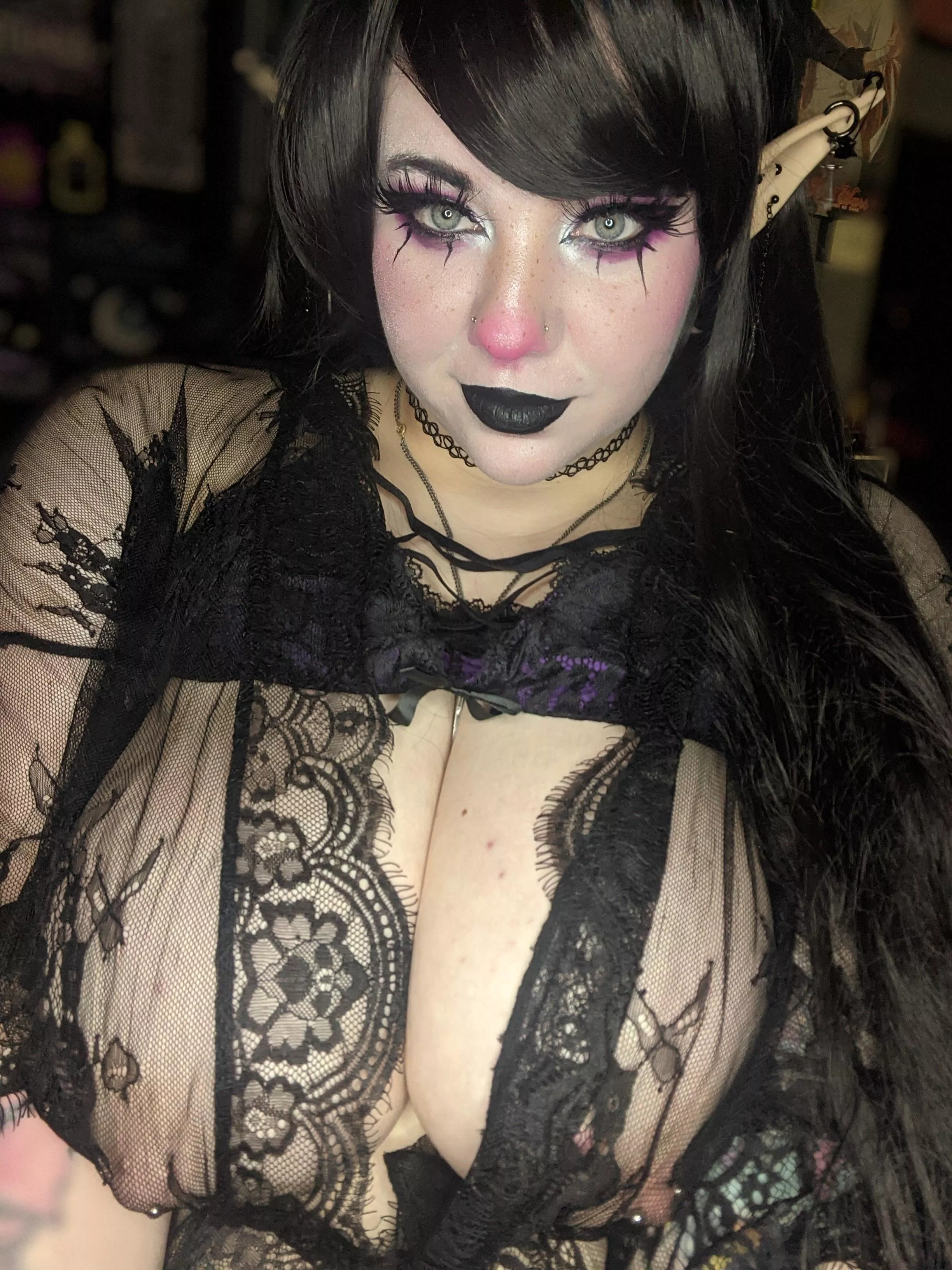 Wanna make some half elf babies, or at least have fun trying? 😏😏 posted by Yourwitchygirl