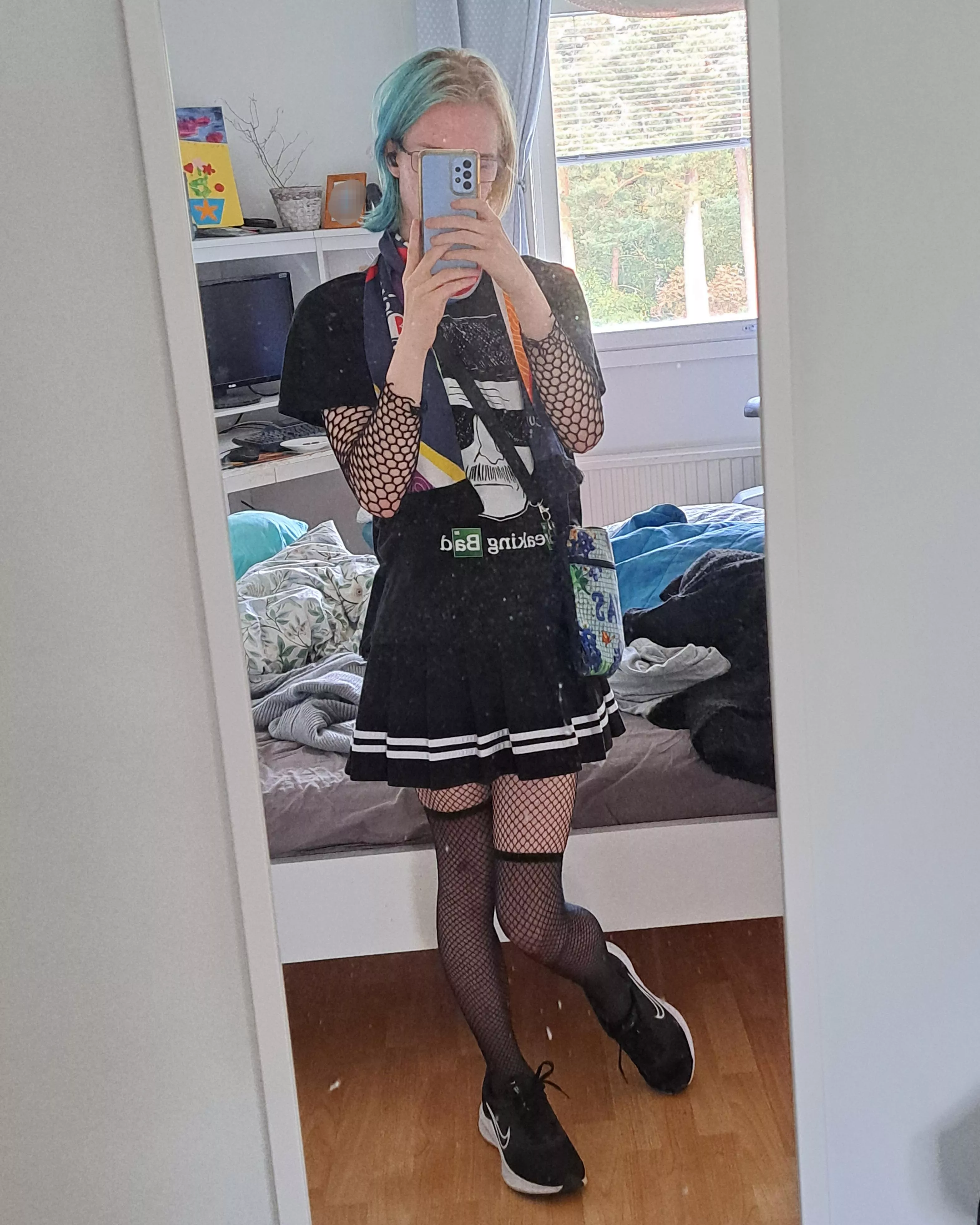 Why yes, I do go to school like this everyday🖤💜 posted by Julius_the_Neko