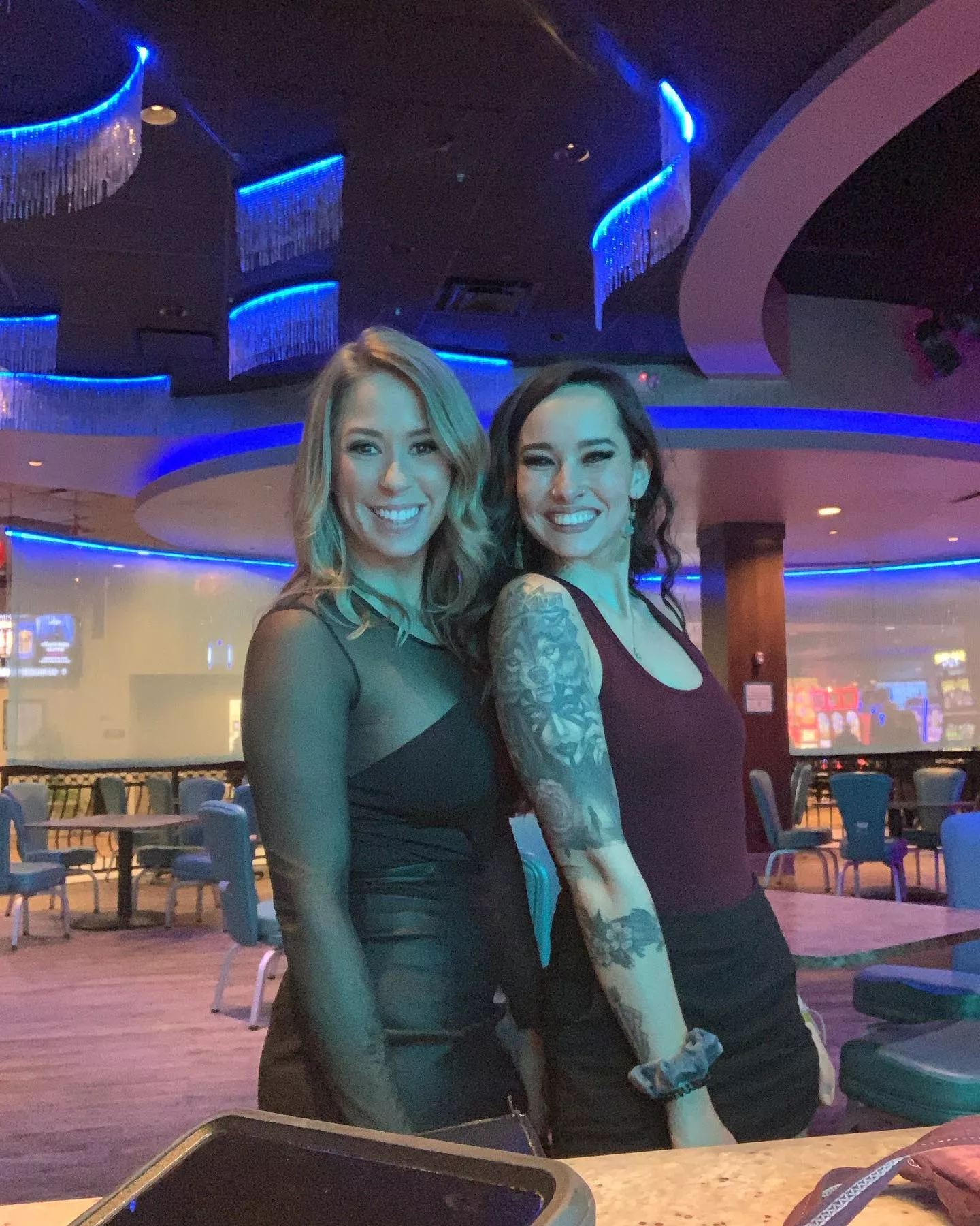 [2] Who you taking home first? posted by zoomzoom314