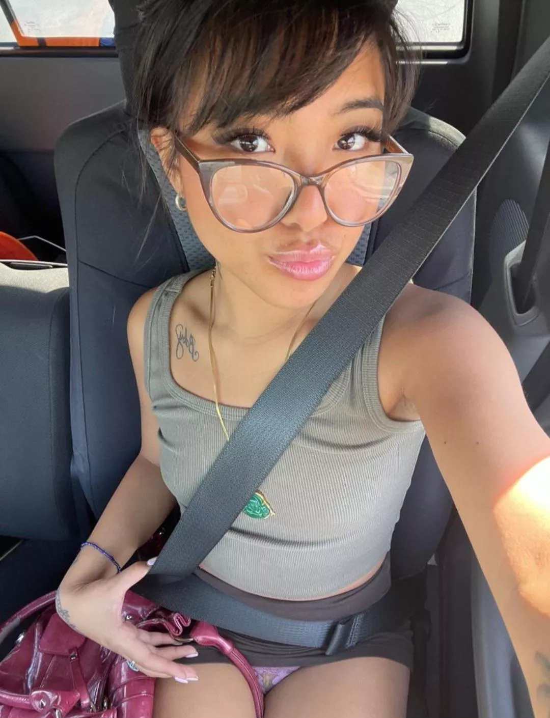 asians with glasses? posted by asiandolldesires