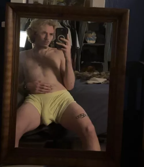 chillin finally by loadedforbear097