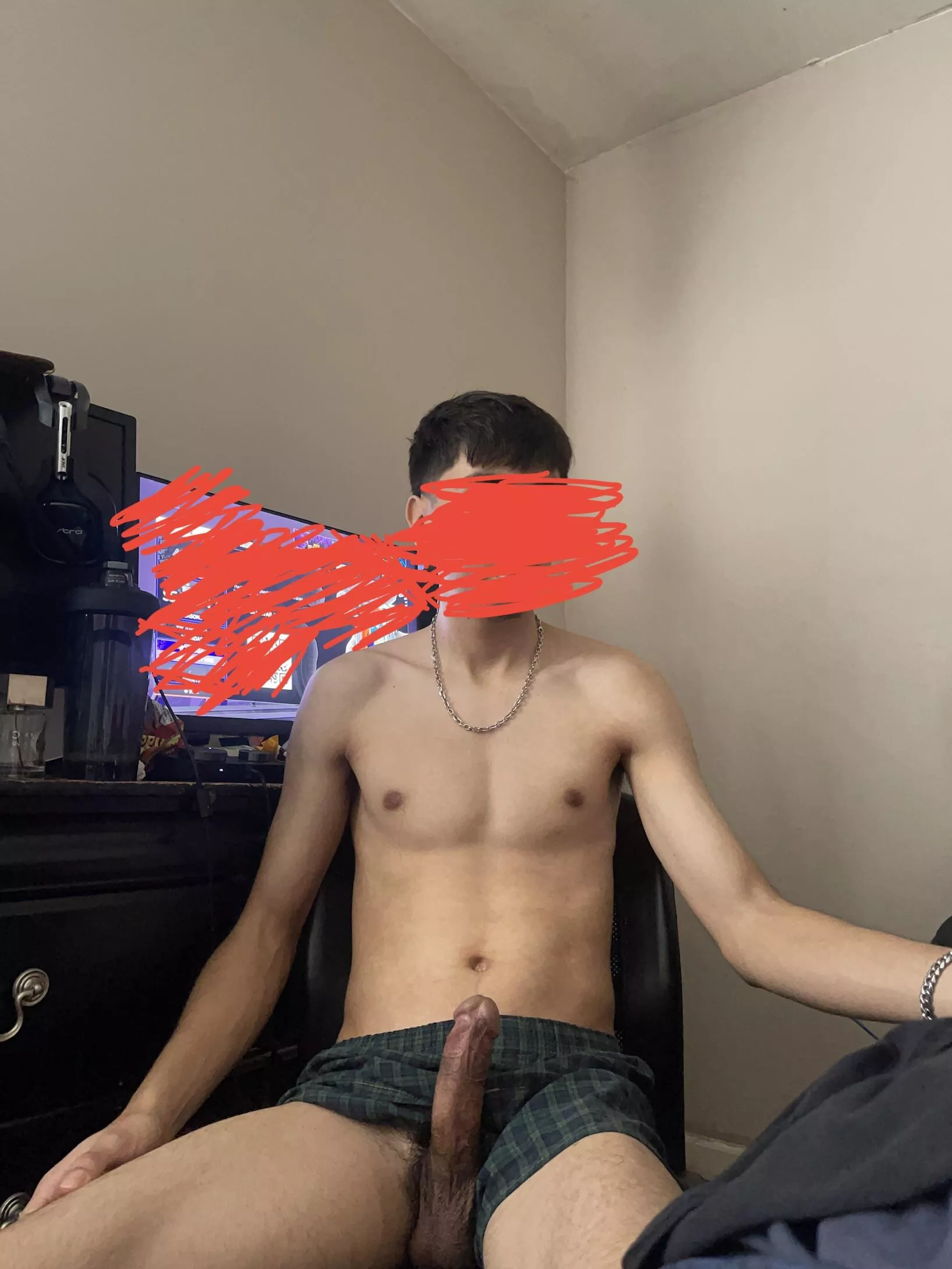 Could use a hand posted by jjfjcjd