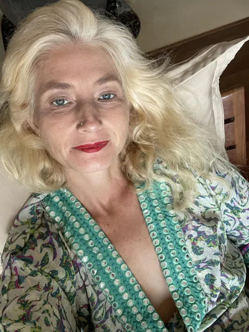 Do you find me attractive? by LiaKovach