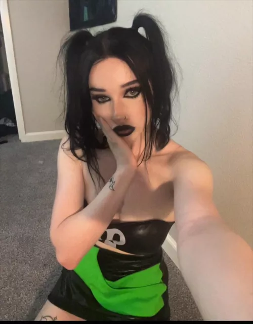 I wanna be your goth gf @katelynmcfadden12 by uregirl112