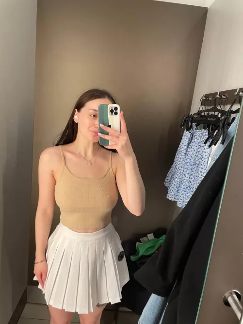 It looks cute by Mini_Kitt