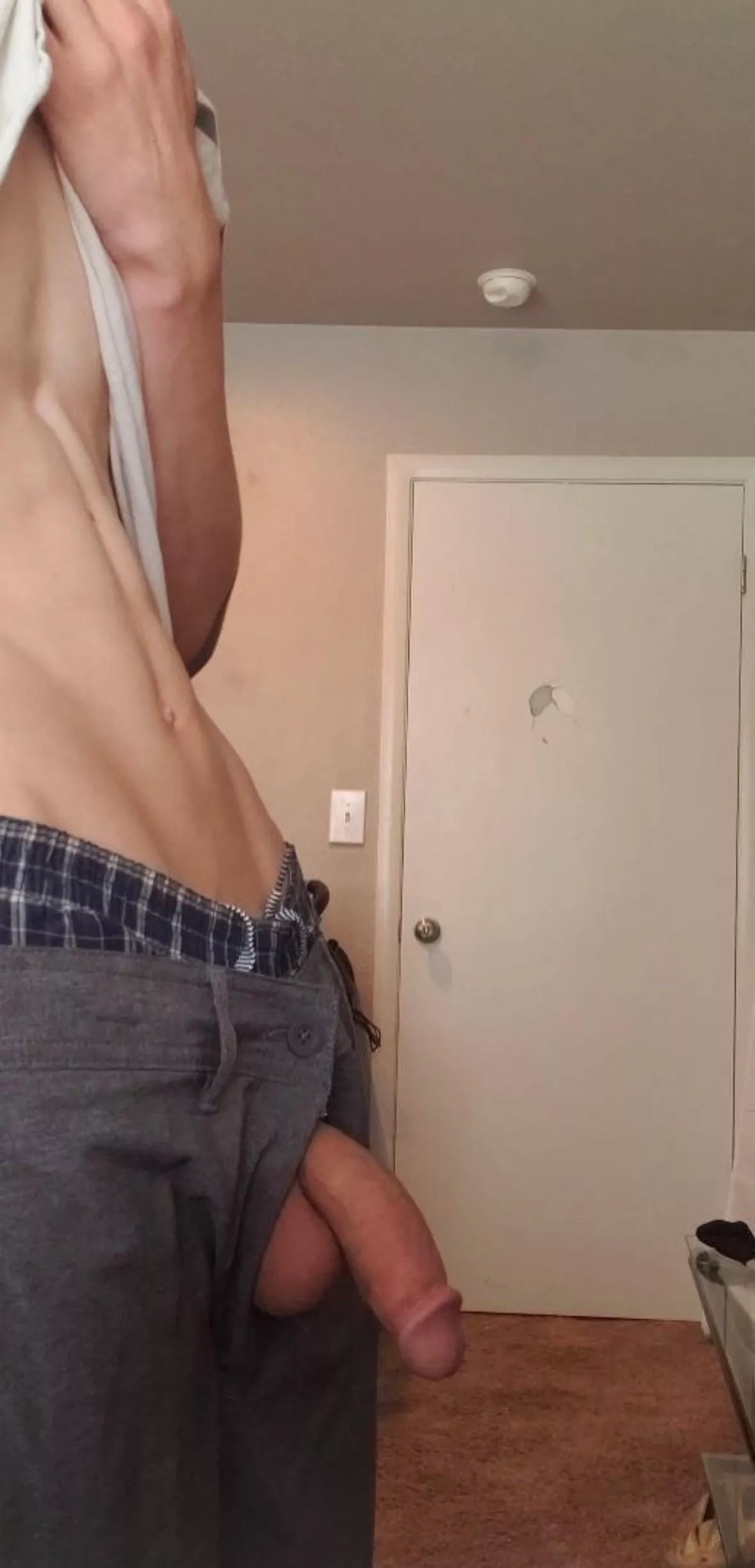 Selfie from today posted by ProfessionalFile6807