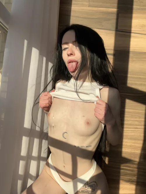 The size of my breasts makes me happy by bacheezh