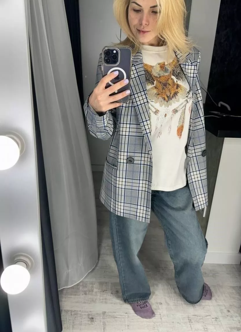 Would you let me ride your face posted by Happy_Set_9005