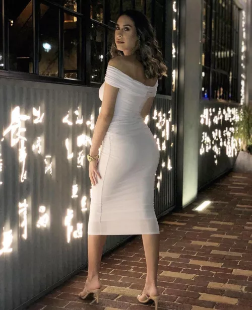 Back view by tennisa_zelal