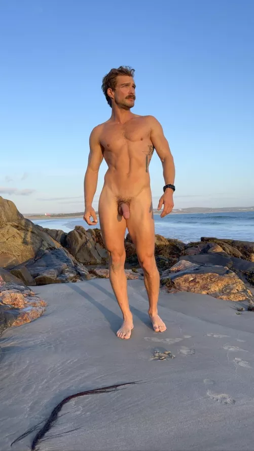 Beach peach by freeintheforest86