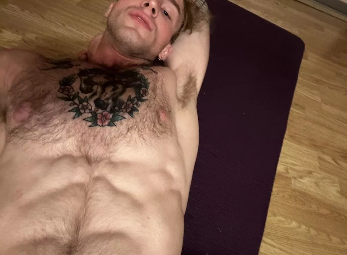 Chilling like that, hairy as fck posted by AlphaJake23