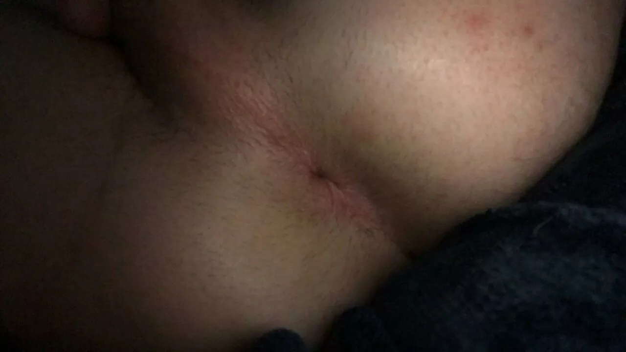 Dm's open (around my age please) posted by burcklej67g