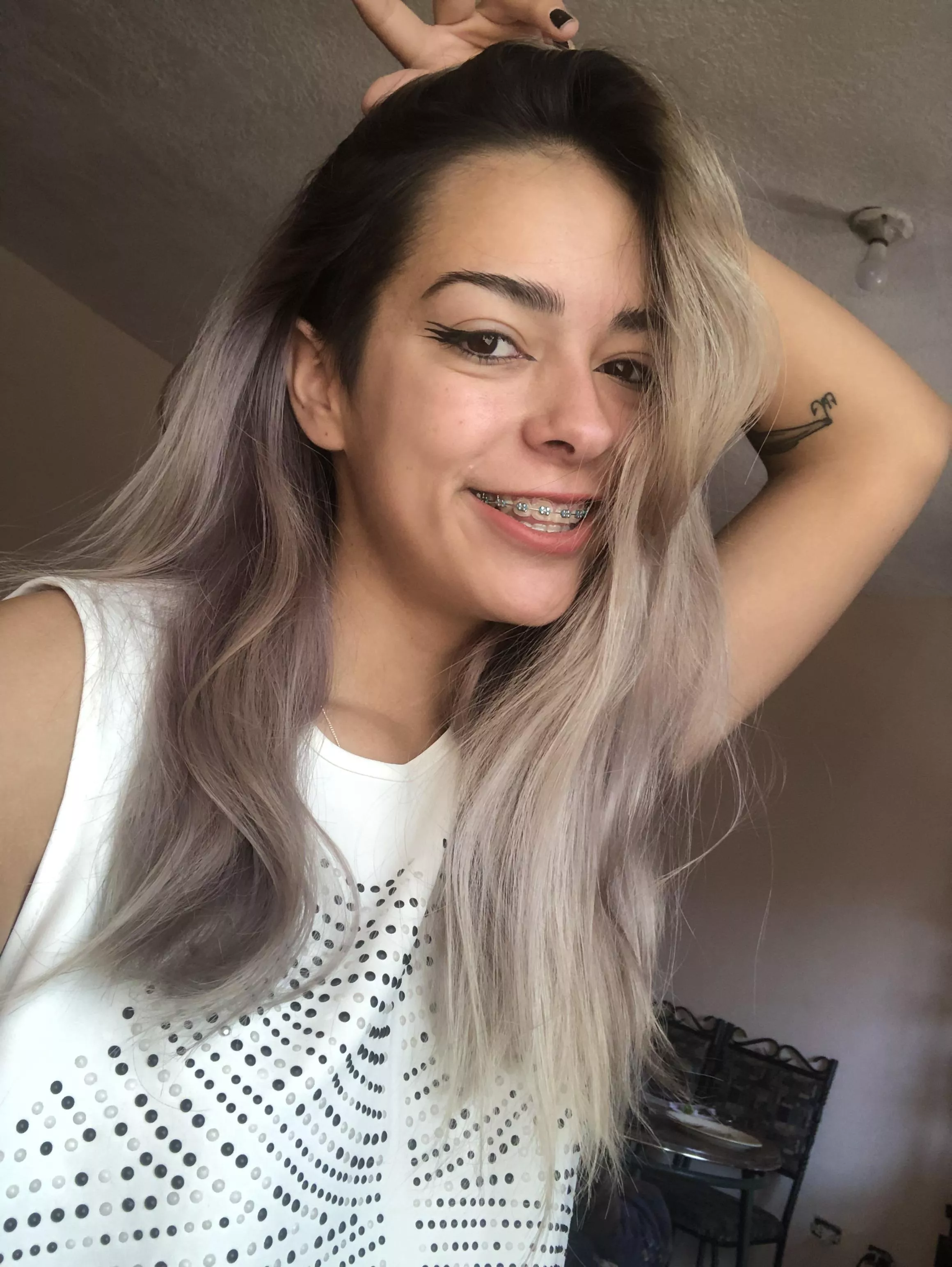 First post here! Hi everyone! <3 posted by LimiteSenator