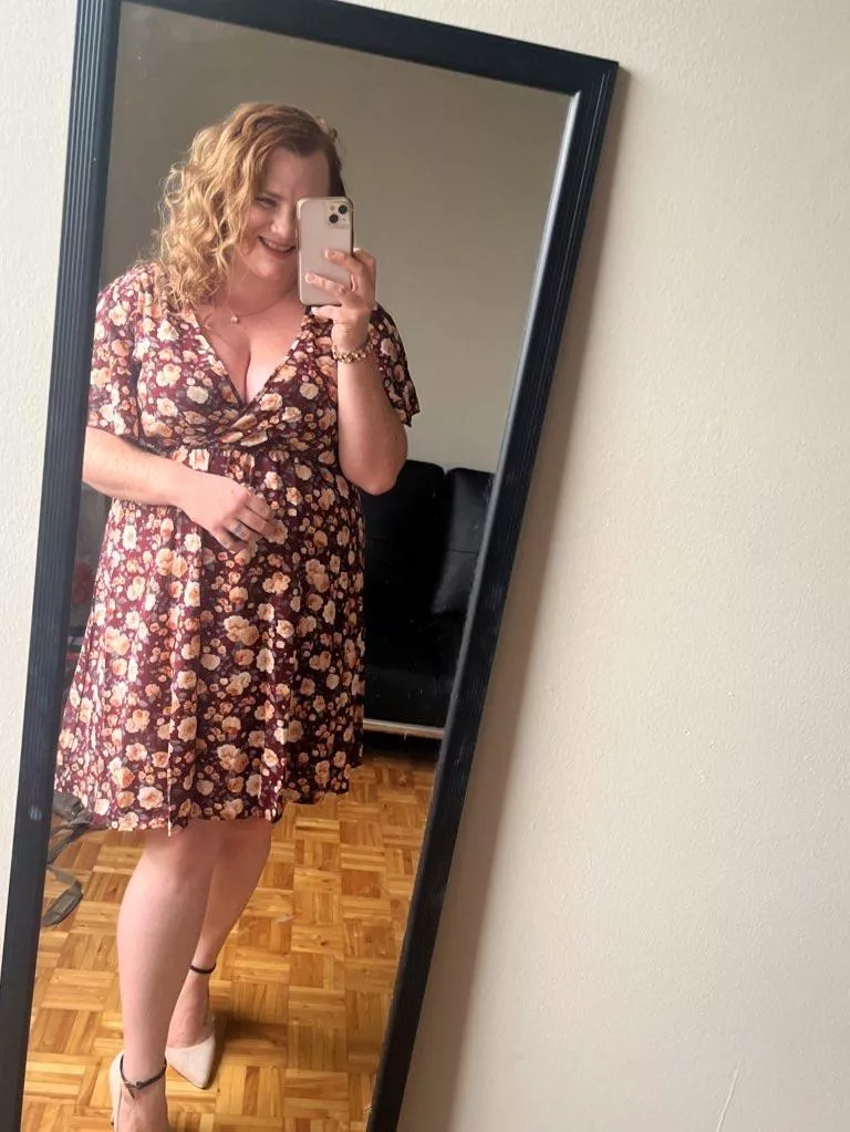 Good morning Reddit ☺️ posted by Lauraleslie