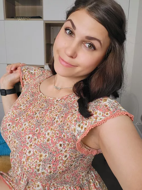 Heyy coming for you on @chaturbate 😛 [Tiny_hat] by Tiny_hat_