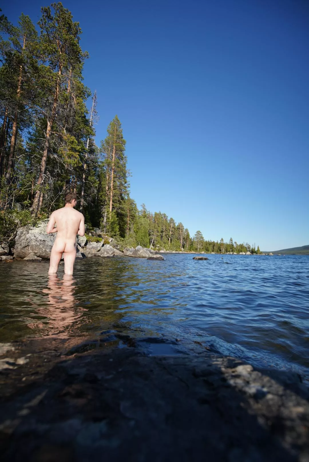 Hope you all have a great day ! Who would jump in with me? posted by Whole_Winter_3733