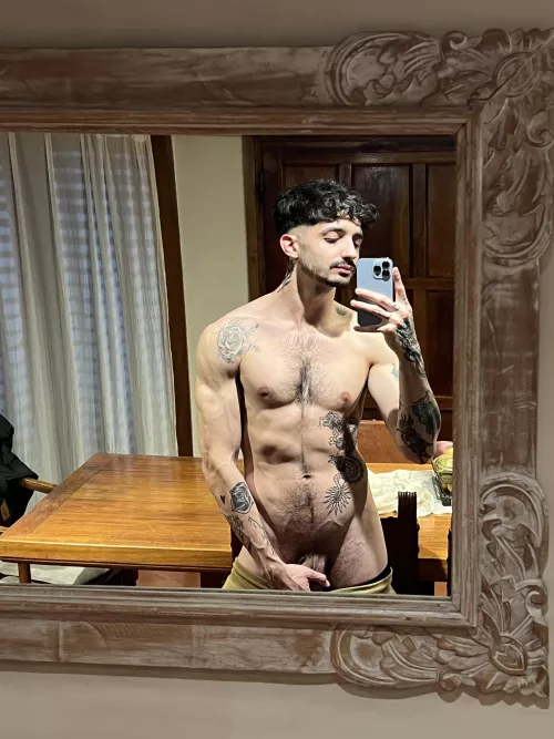 in the mood to show off and send nudes by fffffrancis