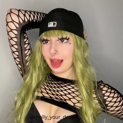 It's just a wig, I'm blonde<3 by Savannah_Ella