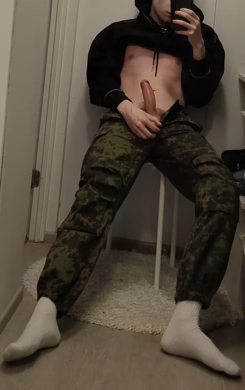 Let's make each other cum😈💦 by TheHotLeo