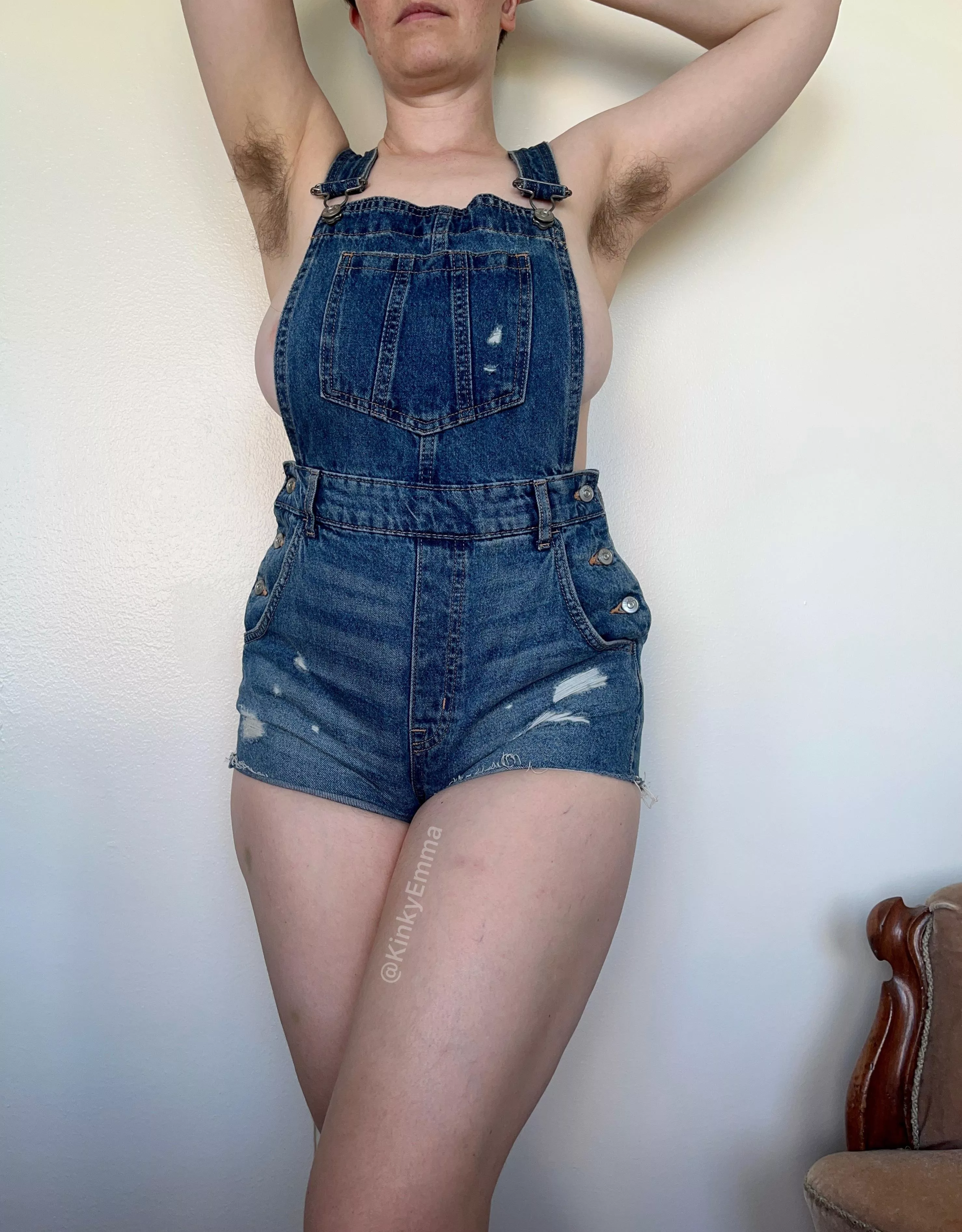 My pants are covering enough to walk outside like this, right? posted by Kinkyemma00