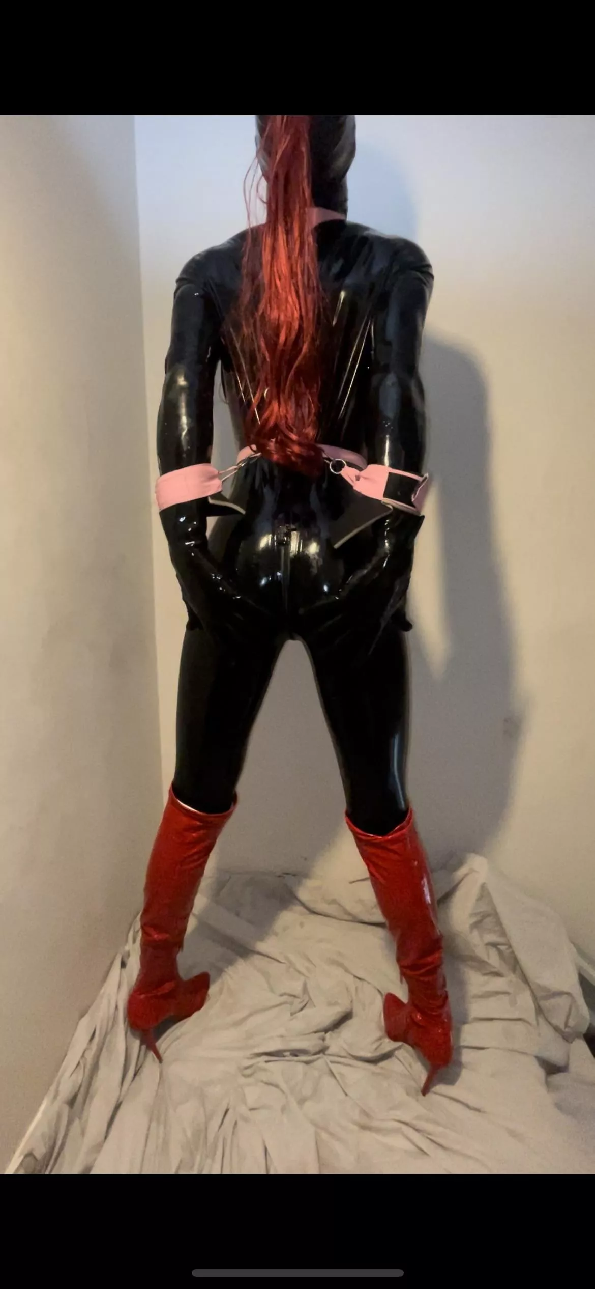 Please take advantage of me posted by Extra-Tie-6526