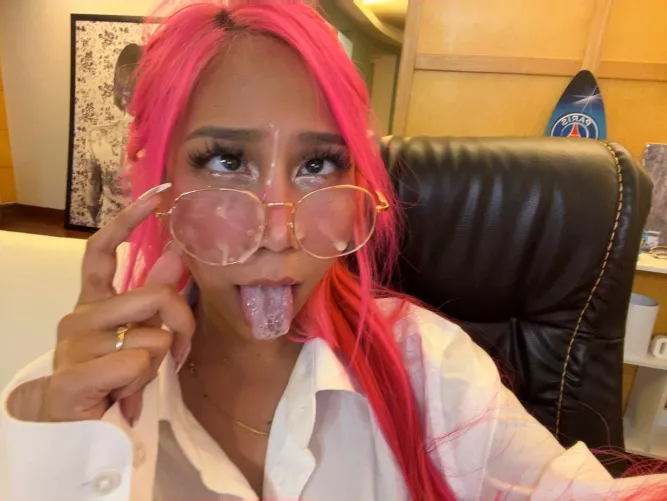 tell me one word for describe how you feel after cum on my face by Skylar_AI