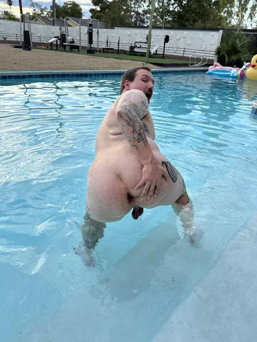 Wanna dive in? by Callmejustan