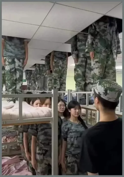 Context anyone? by wardsforhentai