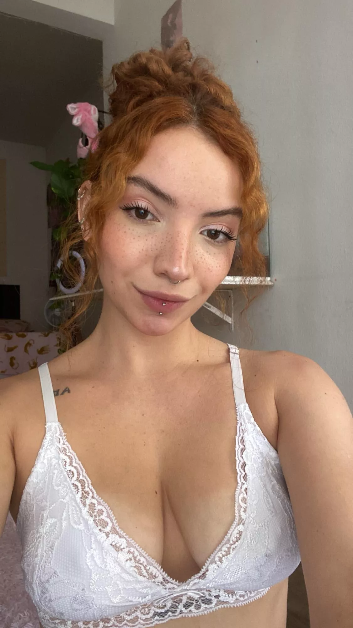 First thing u noticed posted by Putrid-Position3974