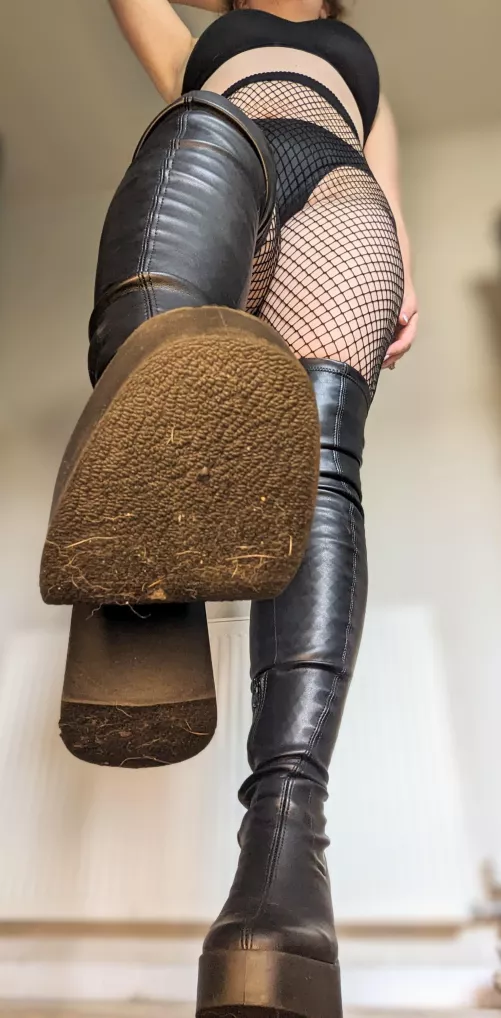 Goddess needs her soles cleaning by _LexxiRedd