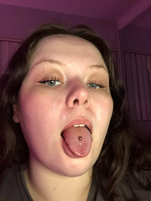 I love facials by emmiray666