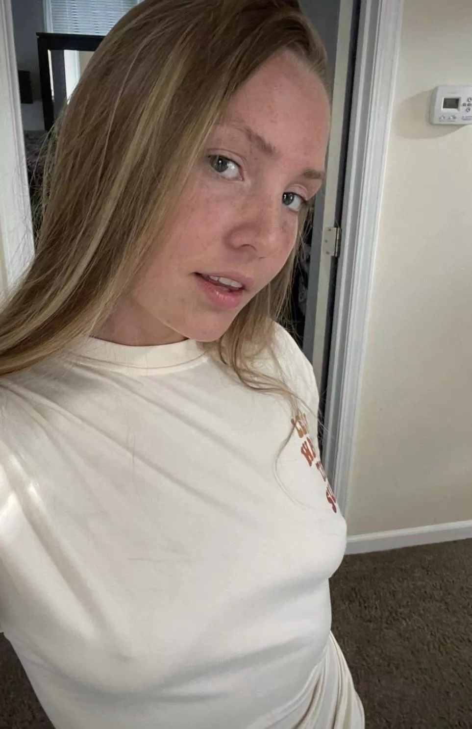 I was really popular at the store today. So many nice men said hi to me! posted by Sky-Summers