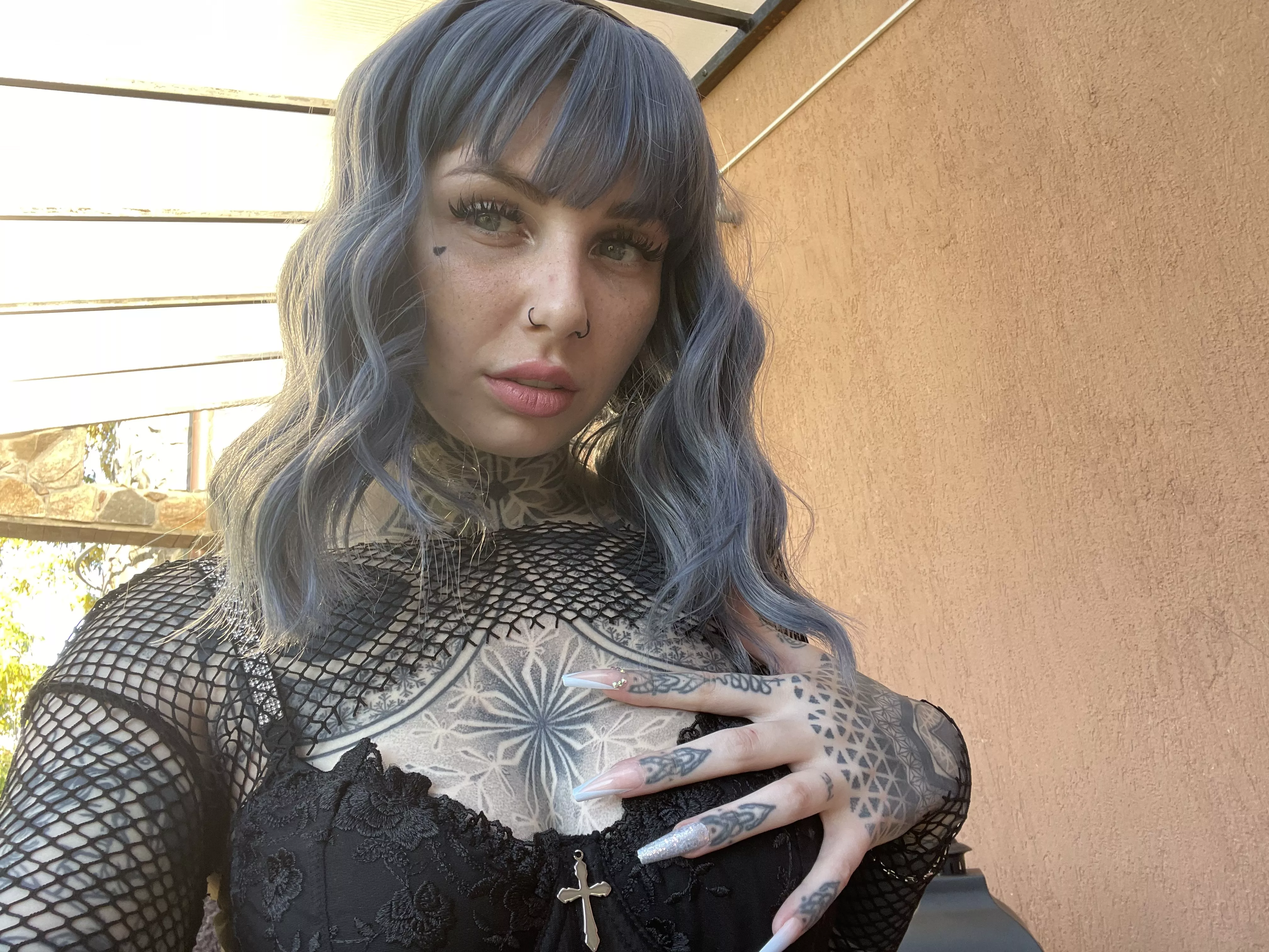 I'm in love with fishnets ;) posted by SGracelyn