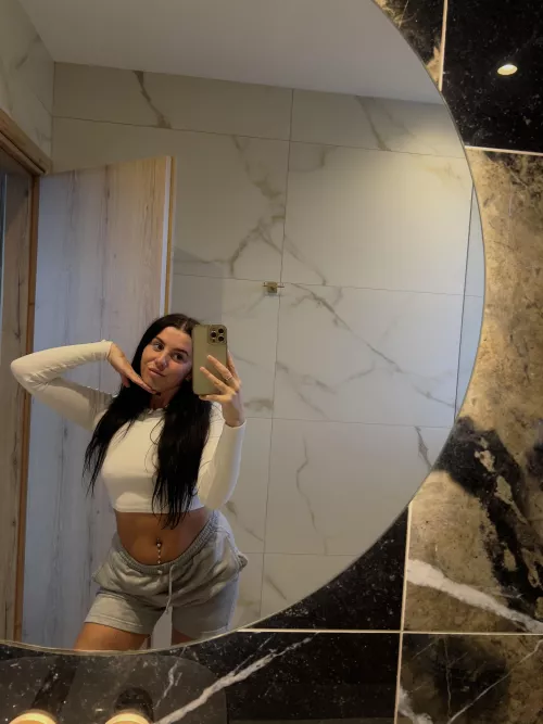 IUTR by NaomiSchuppe