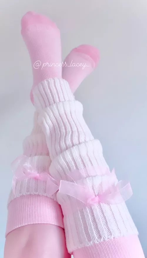 My feet hurt. How’s gonna rub them for me? by princess_lacey_