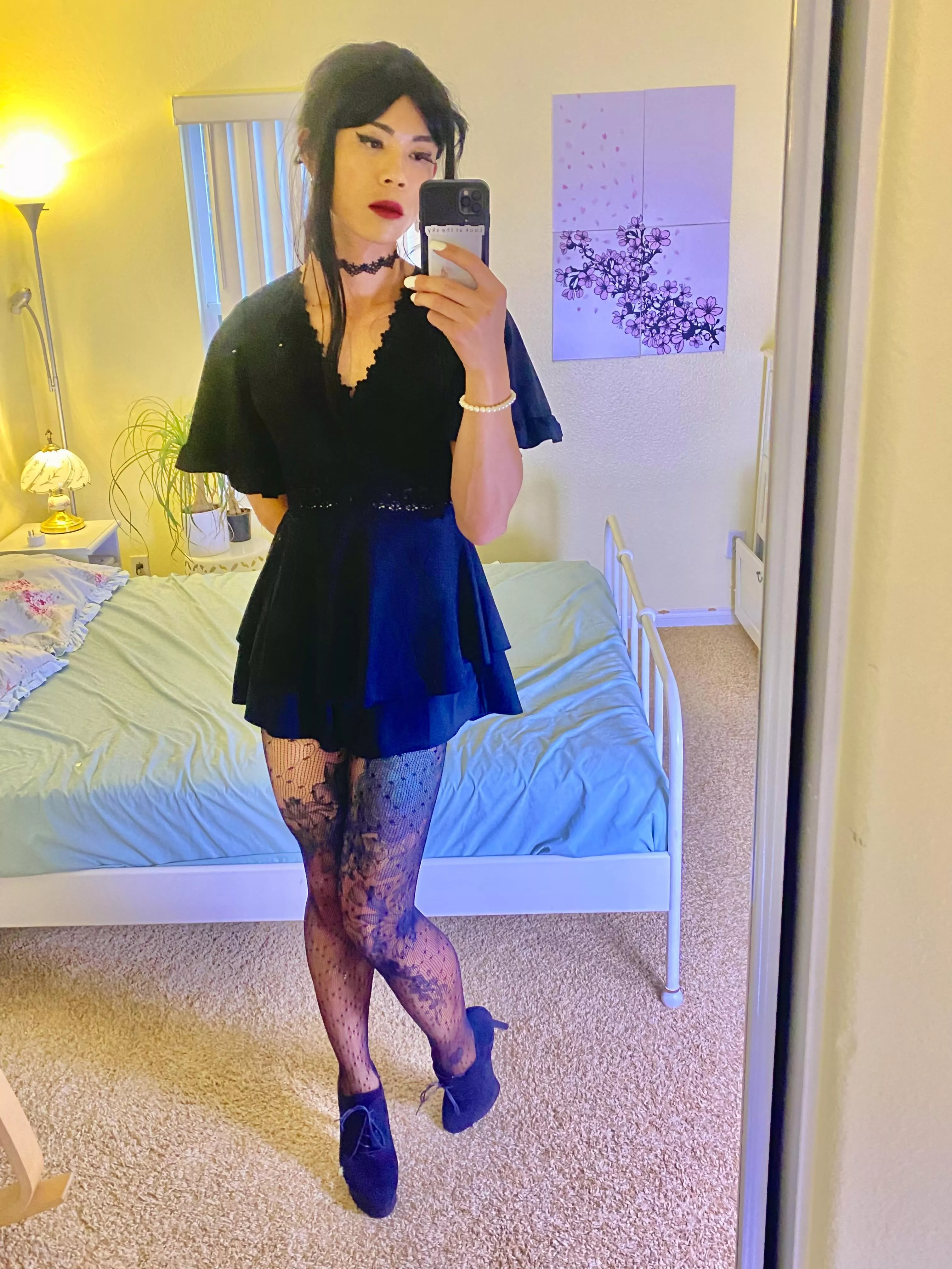 My outfit for going out later, how do I look? posted by andrea_the_trap