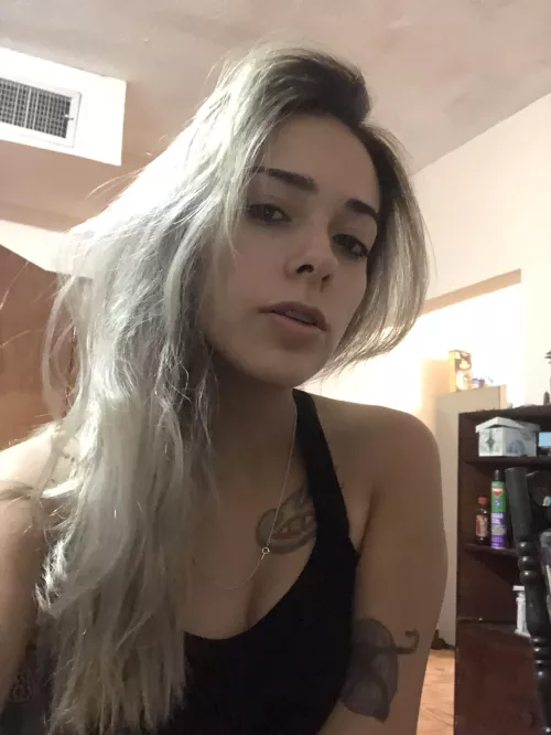 Regular boring night by LimiteSenator