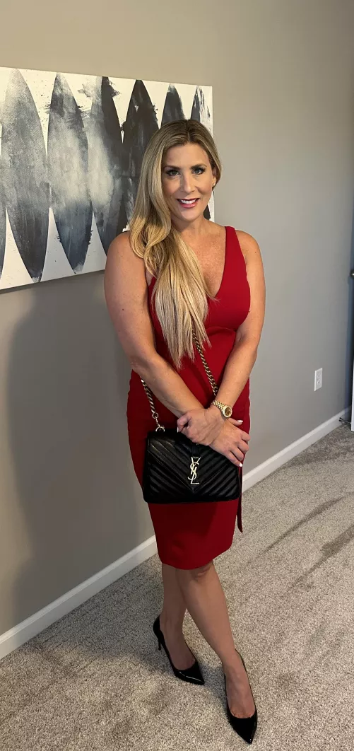 TGIF! Feeling the red and black look. by Vivid_Parts_72