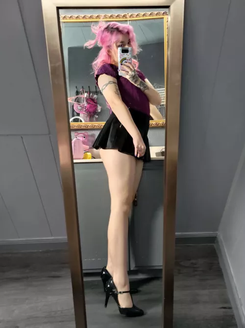 What are your weekend plans? I'm getting macarons :3 by RainbowValentine