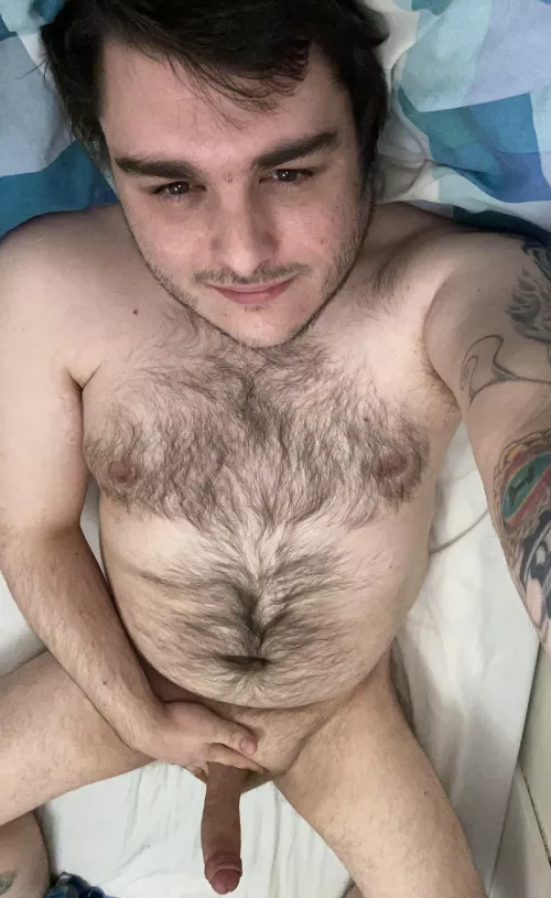 Who would like to take a thicc dudes virginity? by TheMVP94