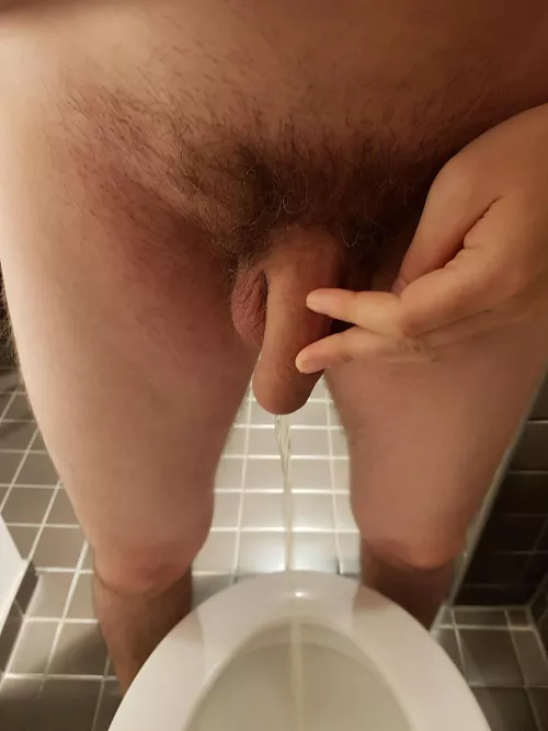 [27] pissing, wish daddy could hold it and I could hold his by cootipatootie