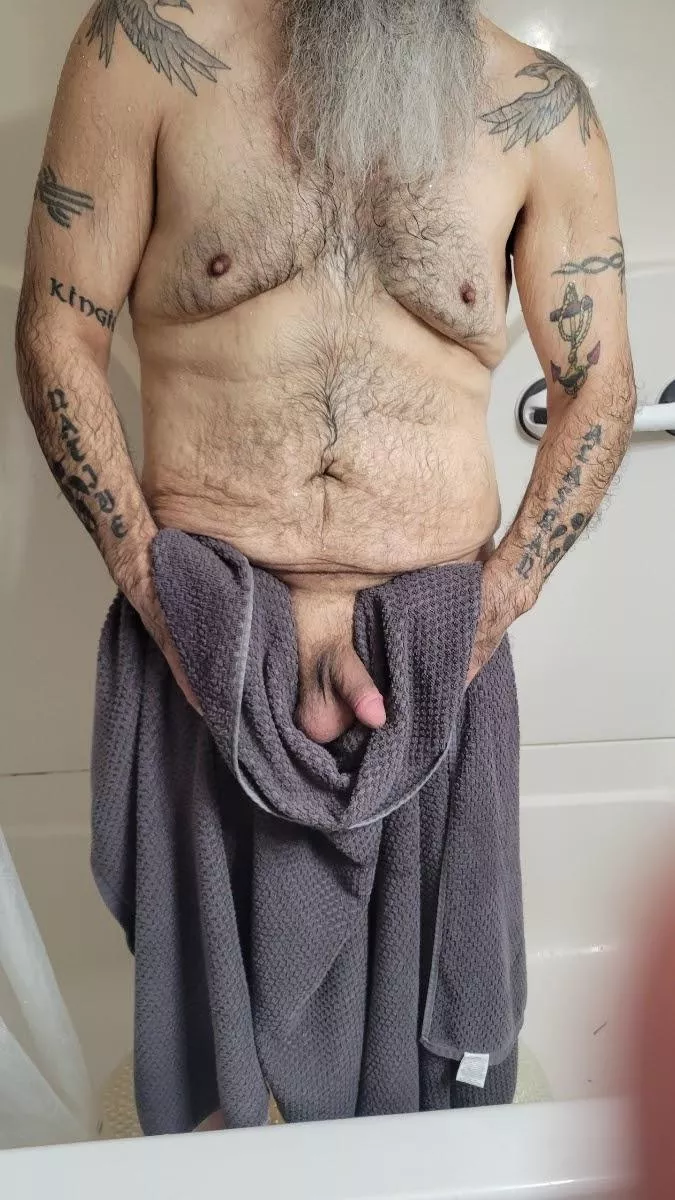 (49) getting ready for the day posted by PhilosophyTerrible70