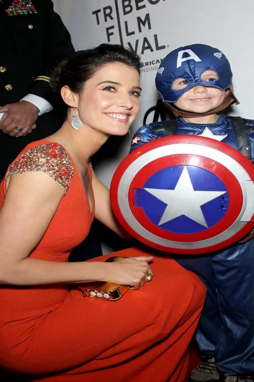 Cobie Smulders by steadilyUnhinge806