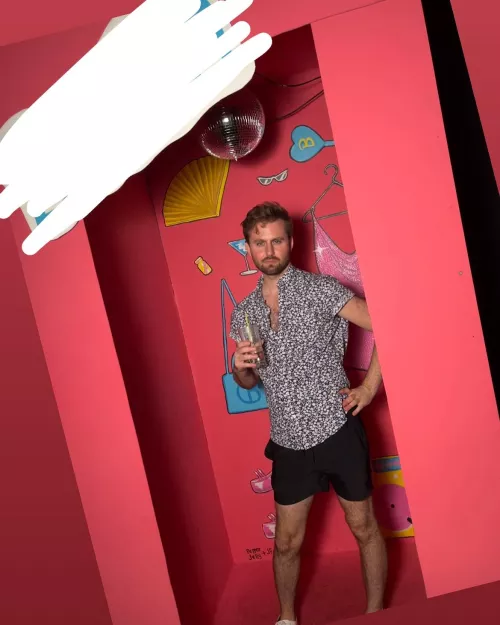 Could really use some hyping up :) by thebrownline