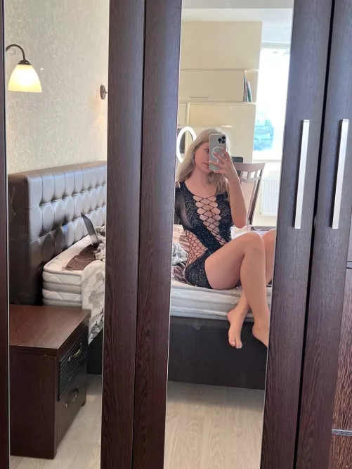 Do guys still love small girls by Kinder_mudo