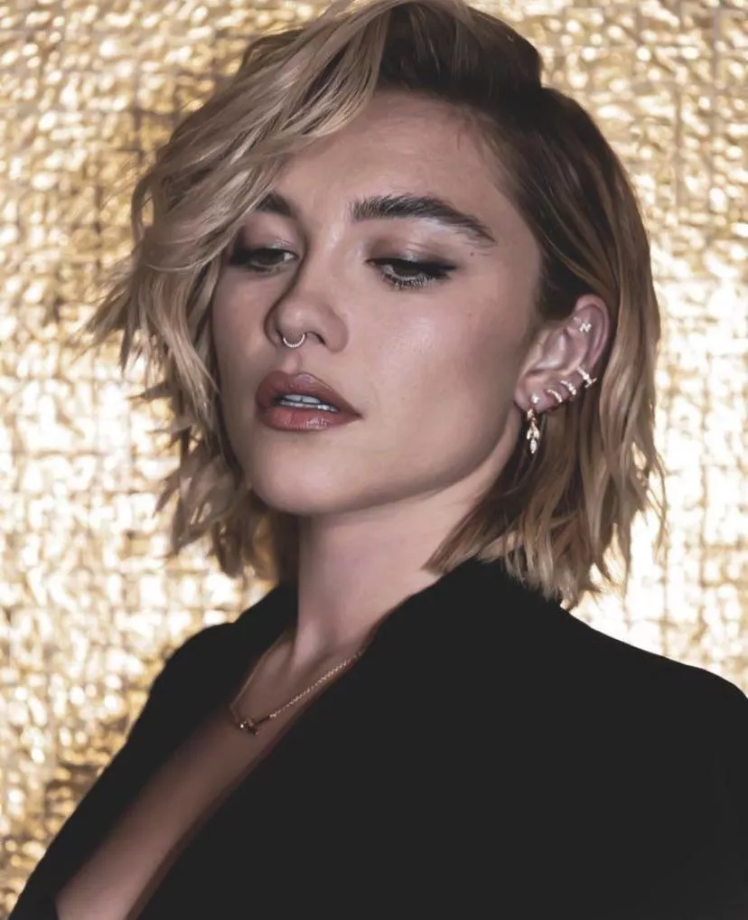 Florence Pugh is about to make me cum again posted by spitonthespotlight