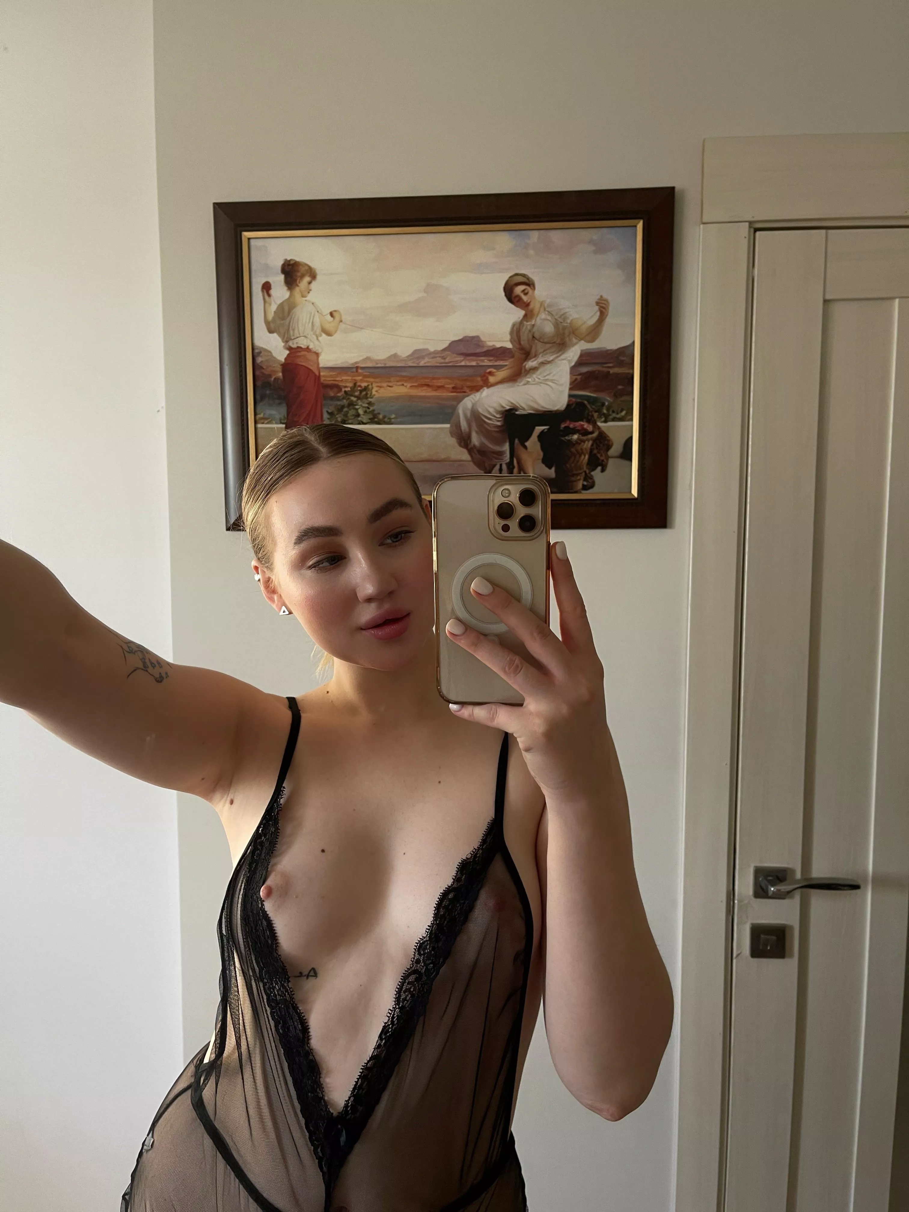 Hope this gave you a hard on posted by PetiteAlya