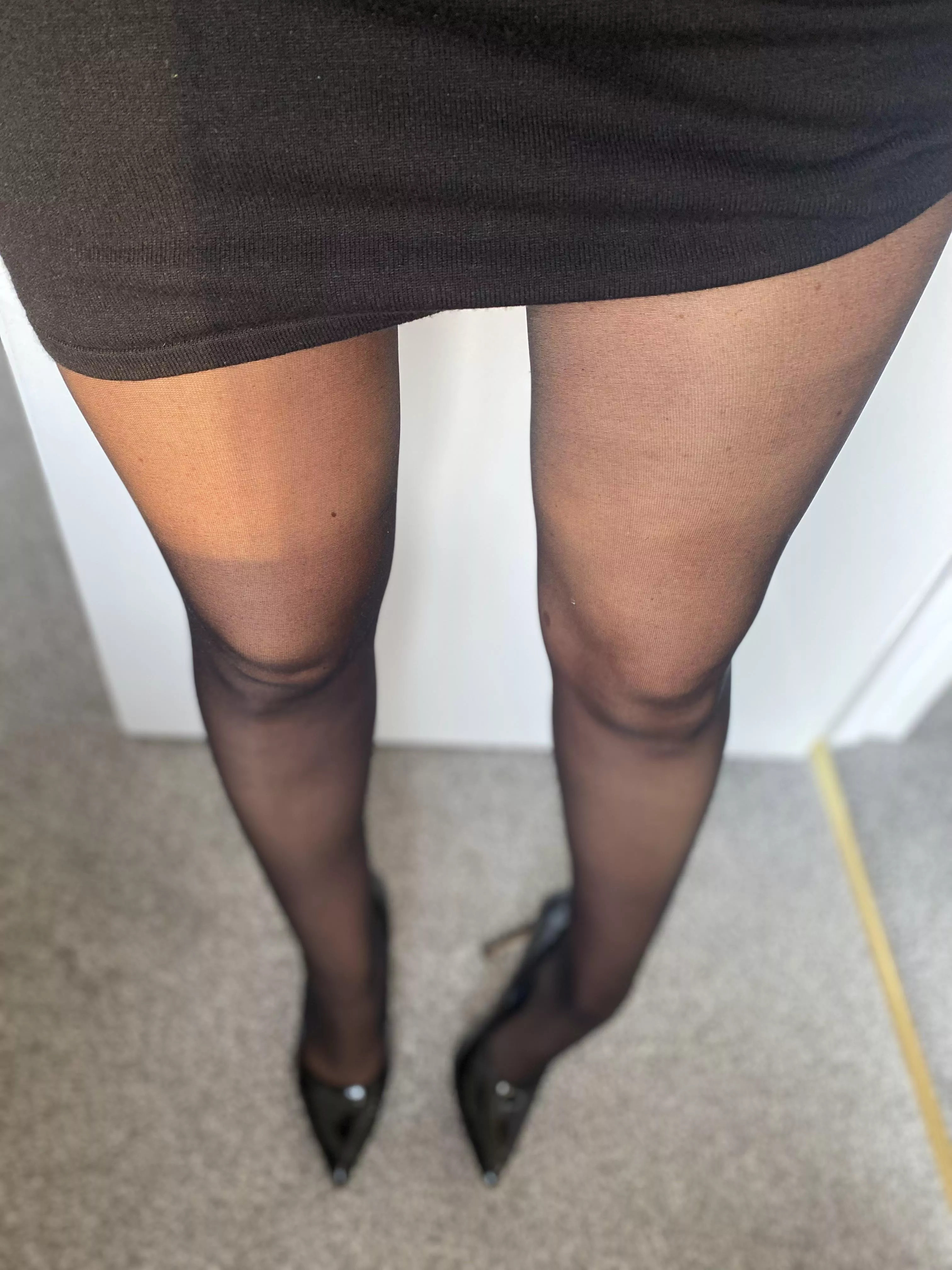 How’s your weekend? 😈🖤 posted by Nina-Goddessinnylons
