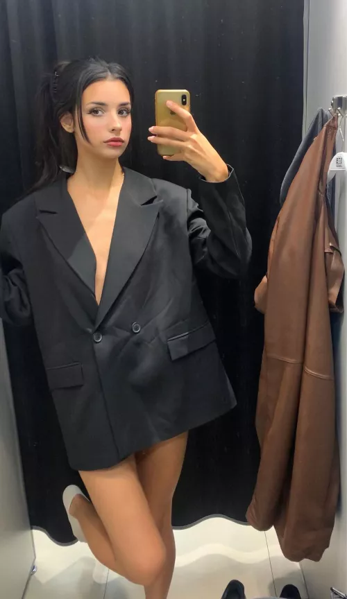 I hope you adore selfie from changing rooms by Comfortablge