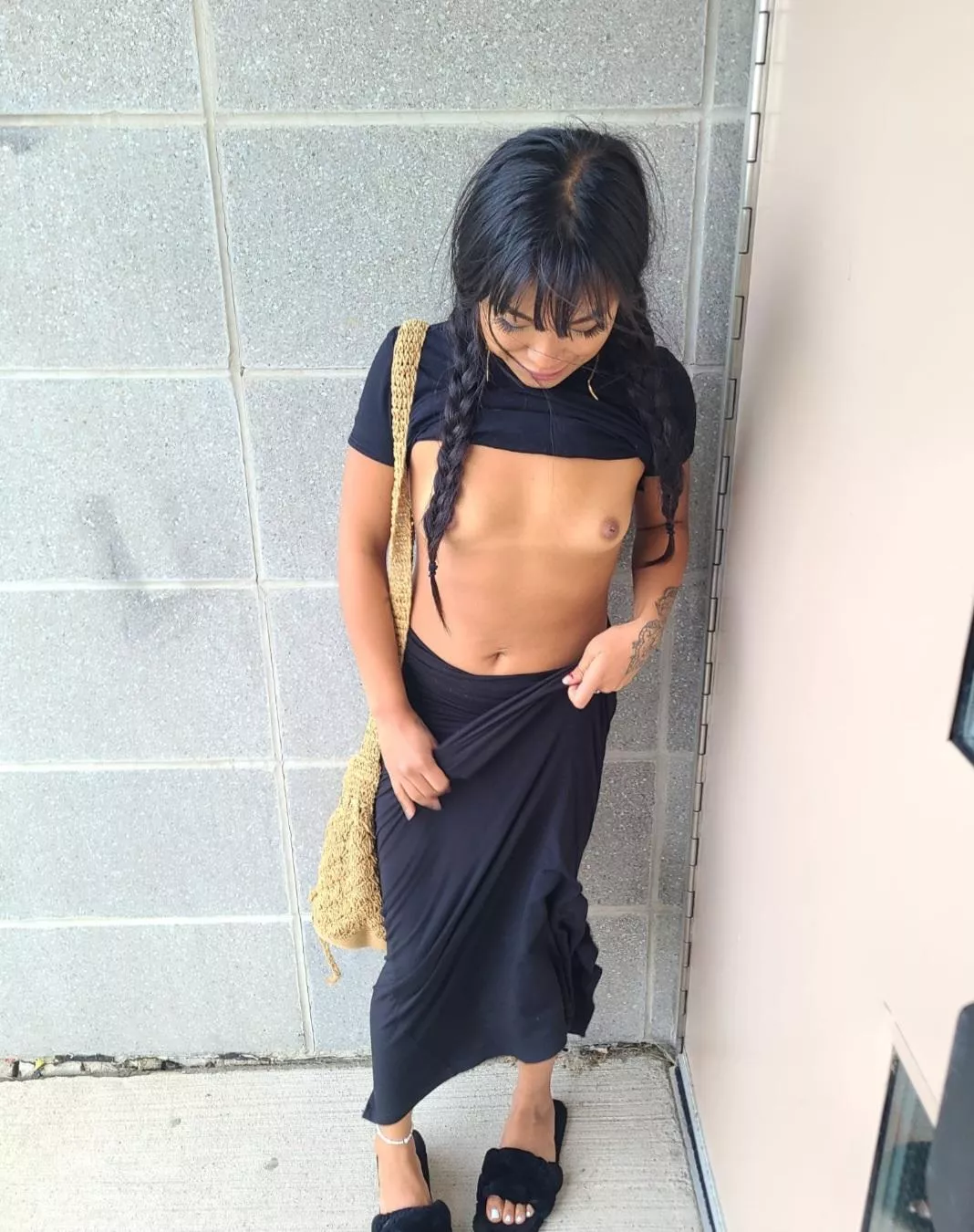 i wanna strip naked outside posted by asiandolldesires